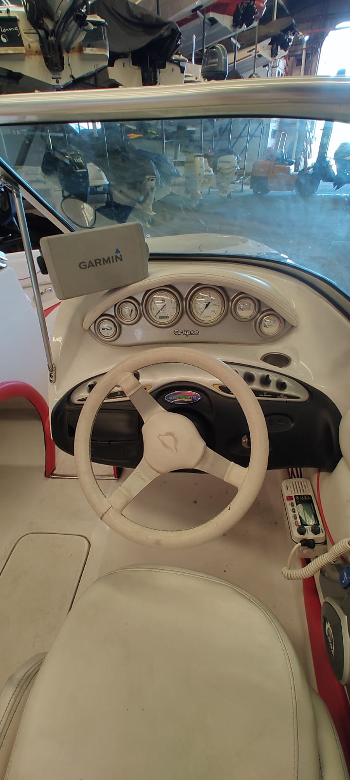 Arco Iris 20 2011 Evinrude e-tec 150 hp 